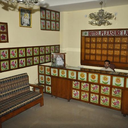 Hotel Pleasure Landmark Ujjain Luaran gambar